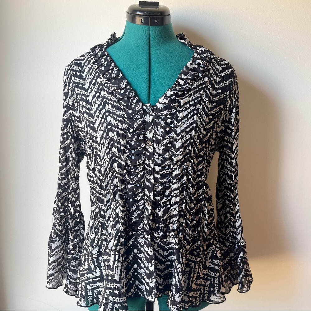 Allison Taylor Black and White Chevron Blouse